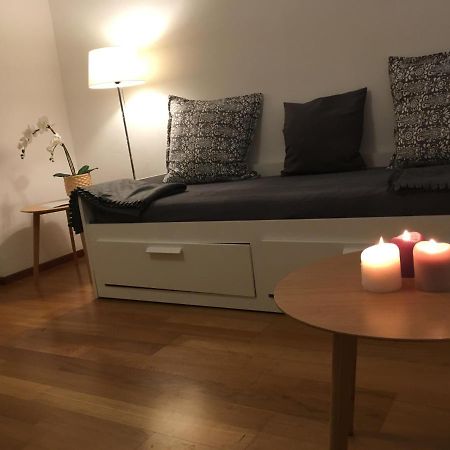 Parking Voiture & Appartement 2Pcs Lausanne Centre Exterior foto